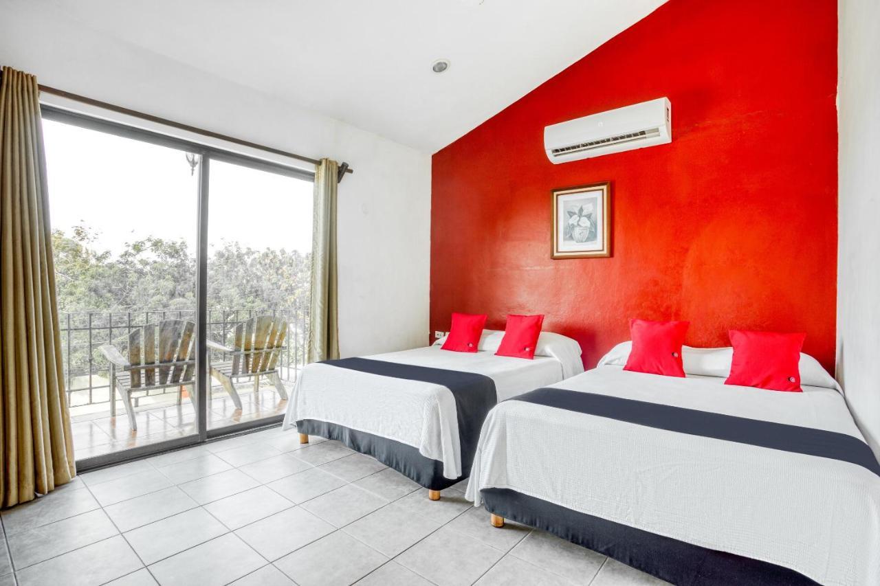 Chac Chi Hotel & Suites Isla Mujeres Buitenkant foto