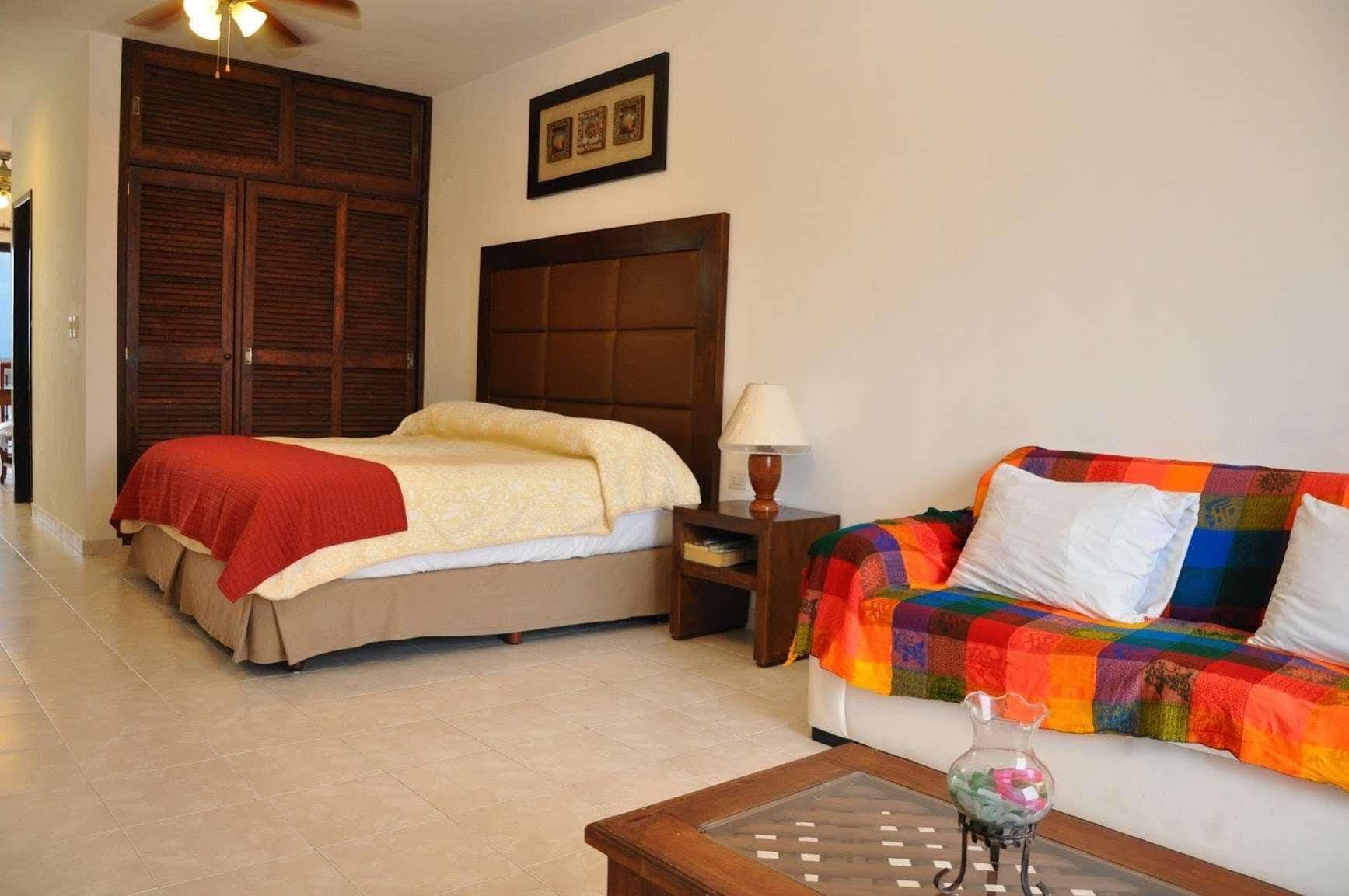 Chac Chi Hotel & Suites Isla Mujeres Buitenkant foto